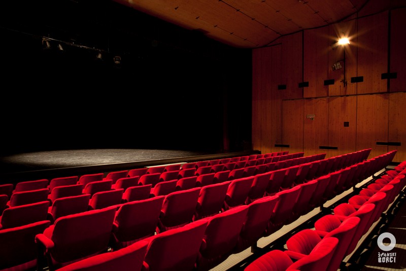 Pogled iz sedi&scaron;č